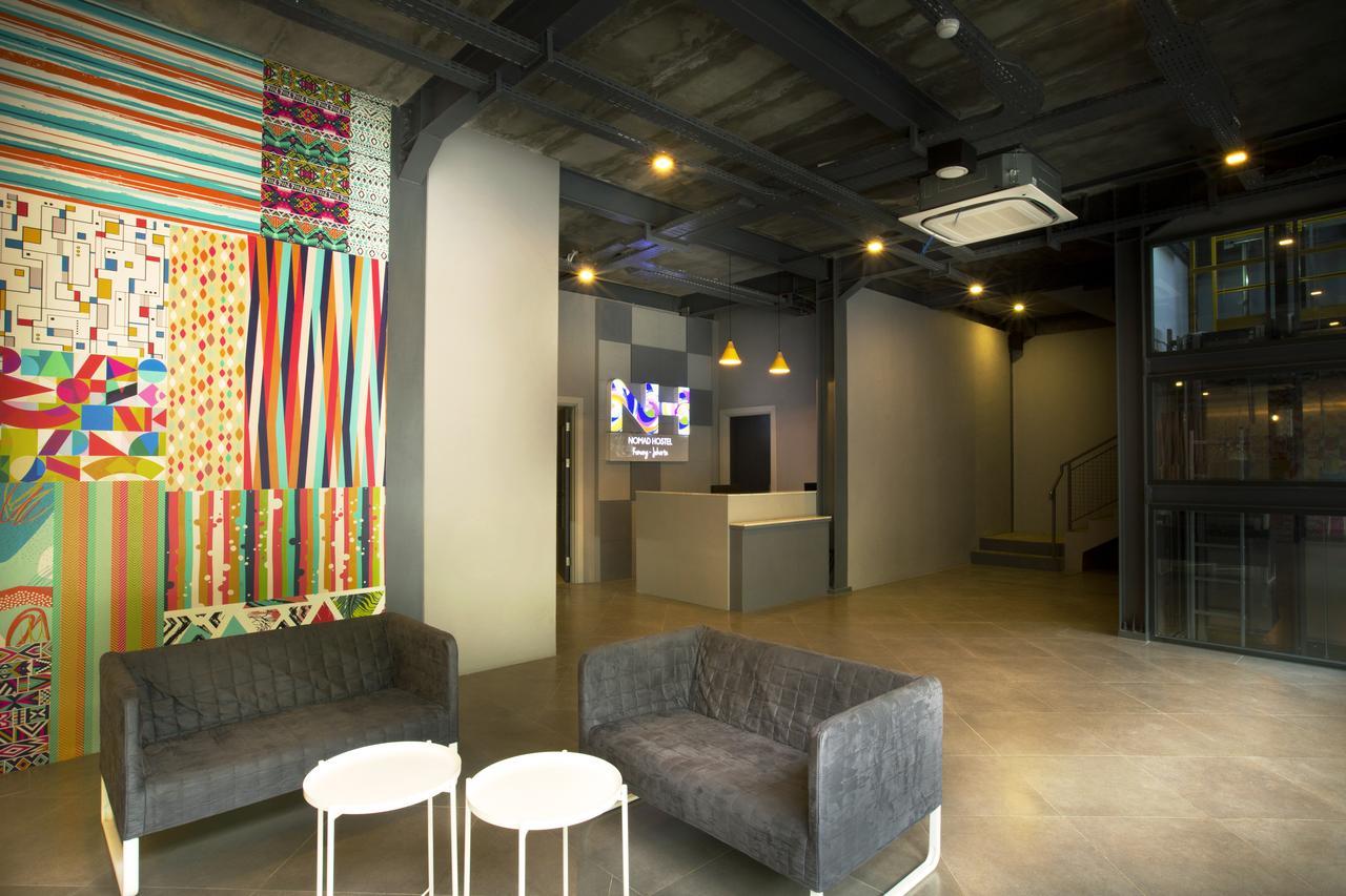 Nomad Hostel Kemang Jakarta Exterior foto